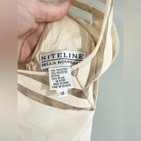 Niteline By Della Roufogali Sheath Dress Cream Size 12 - Picture 4 of 6